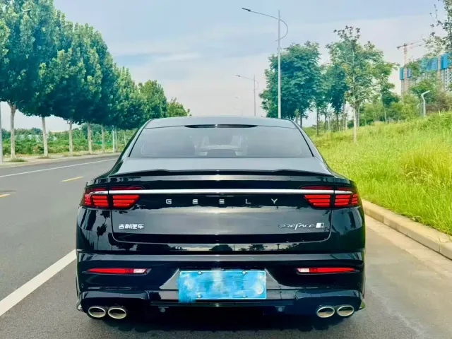 Geely Xingrui — Фото автомобиля 8