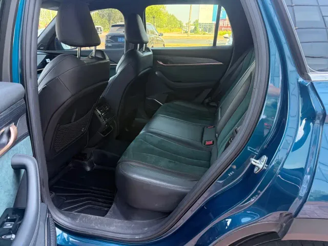 Geely Xingyue L — Фото автомобиля 8