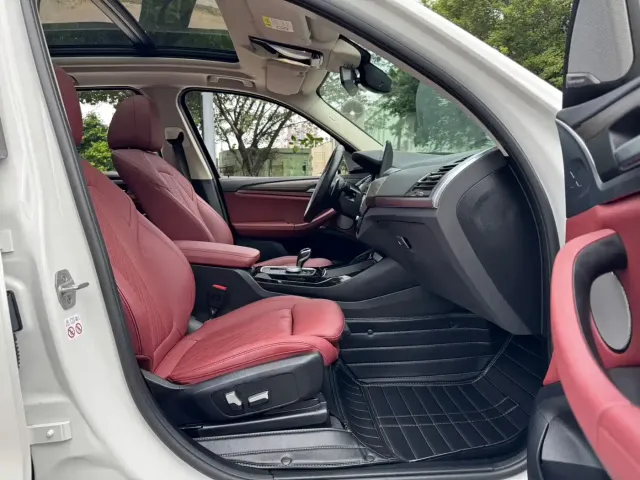 BMW X3 — Фото автомобиля 8