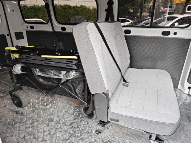 Wuling Yangguang — Фото автомобиля 14