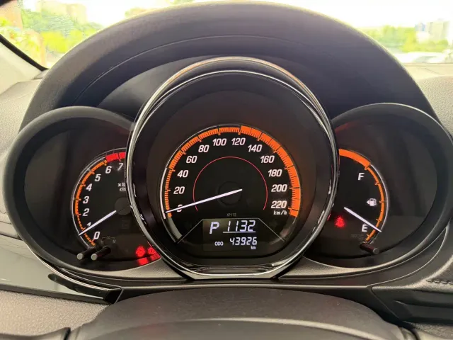 Toyota YARiS L Zhi Xuan — Фото автомобиля 10