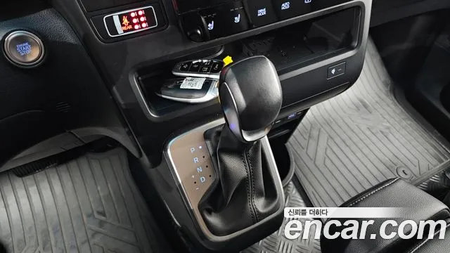 Hyundai Staria — Фото автомобиля 12