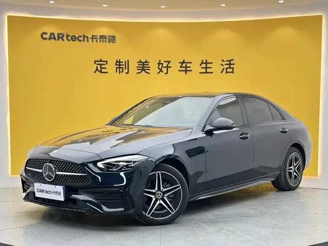Фотография автомобиля — Mercedes-Benz C-Class