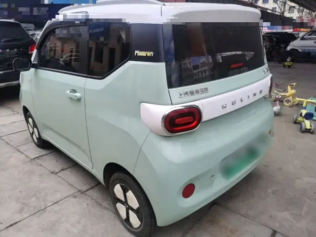 Wuling Hongguang Mini EV — Фото автомобиля 4