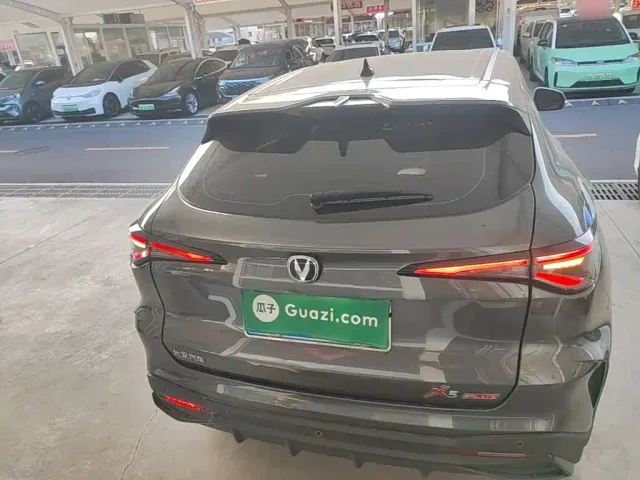 Changan X5 Plus — Фото автомобиля 5