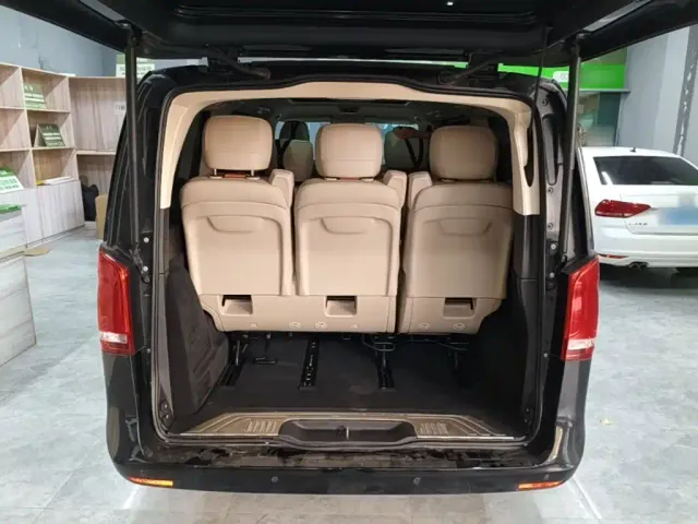 Mercedes-Benz Mercedes-Benz V-Class 2021 V 260 Pilot Edition — Фото автомобиля 18