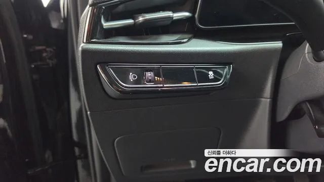 Kia Niro Niro (New) — Фото автомобиля 30