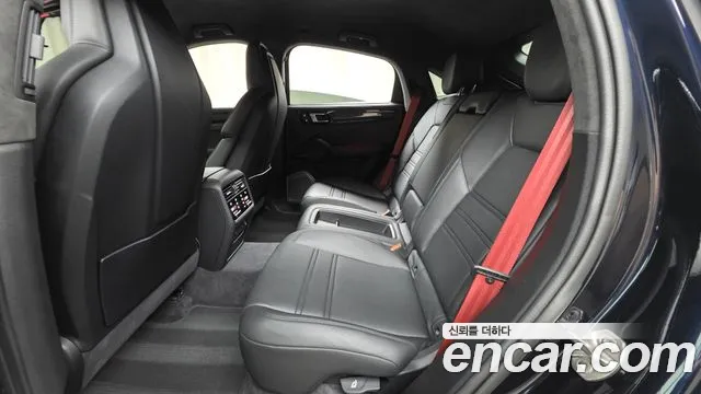 Porsche Cayenne PO536 — Фото автомобиля 18