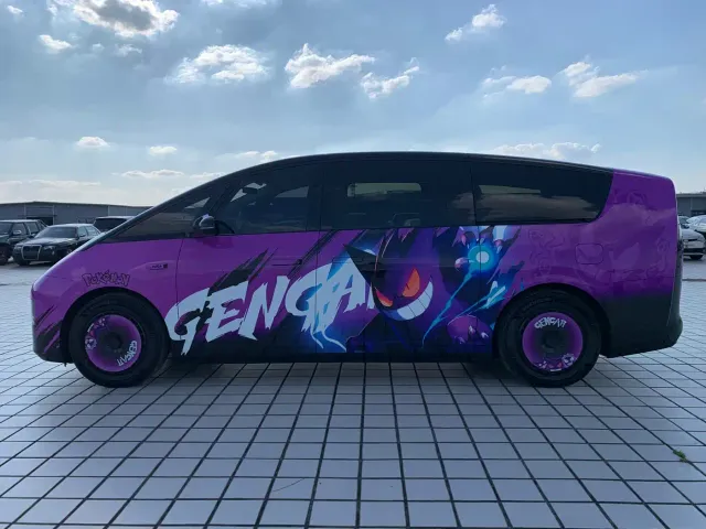Li Auto MEGA — Фото автомобиля 12