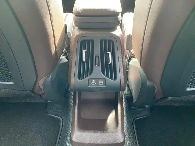BMW X1 — Фото автомобиля 18