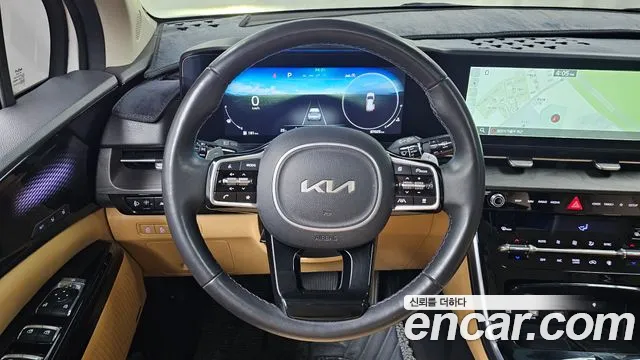 Kia Carnival Generation 4 — Фото автомобиля 18