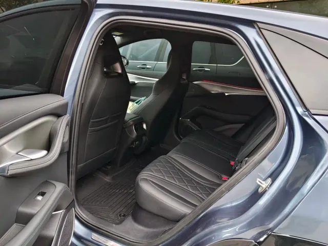 BYD Sealion 07 EV — Фото автомобиля 6
