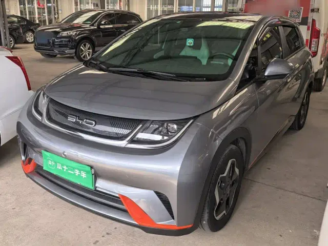 Фотография автомобиля — BYD Dolphin
