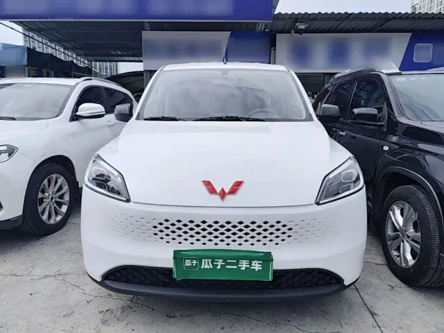 Wuling Hongguang — Фото автомобиля 2