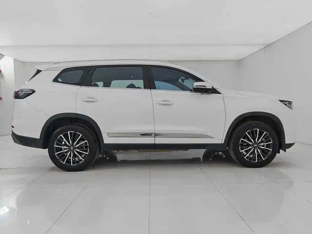 Chery Tiggo 8 PLUS Kunpeng e+ — Фото автомобиля 6
