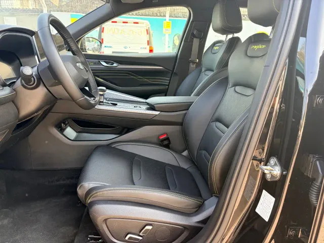 Geely Xingrui — Фото автомобиля 4