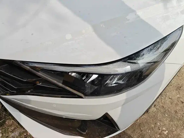 Hyundai Elantra — Фото автомобиля 5