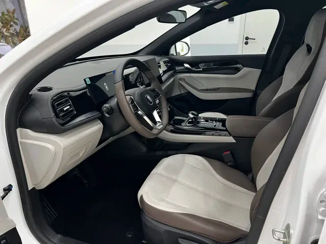 BYD Qin PLUS — Фото автомобиля 4