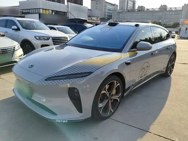Фотография автомобиля — Nio ET5 Touring