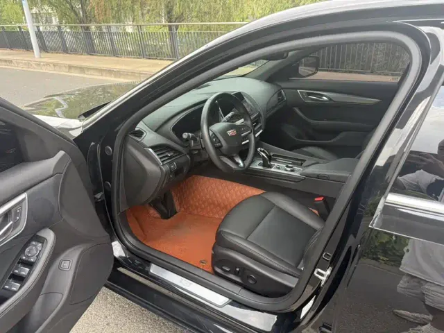 Cadillac CT5 — Фото автомобиля 11