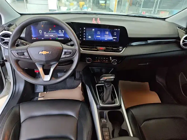 Chevrolet Monza — Фото автомобиля 9