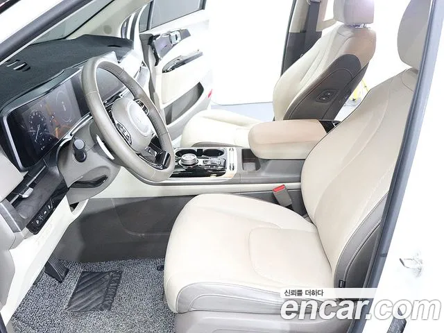 Kia Carnival Generation 4 — Фото автомобиля 17