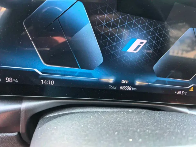 BMW i3 — Фото автомобиля 18