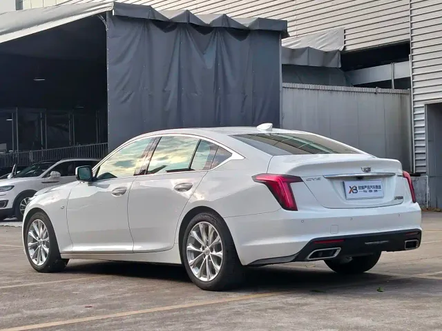 Cadillac CT5 — Фото автомобиля 17