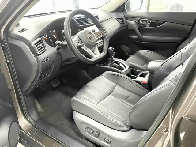 Nissan X-Trail — Фото автомобиля 7
