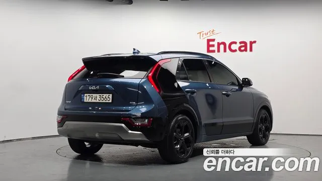 Фотография автомобиля — Kia Niro The All New Niro