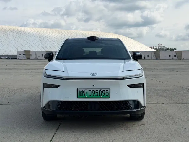 Toyota BoZhi 3X — Фото автомобиля 2