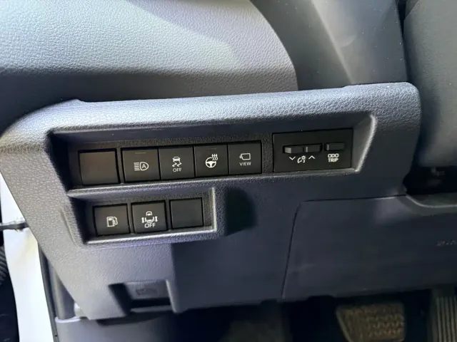 Toyota Sienna — Фото автомобиля 24