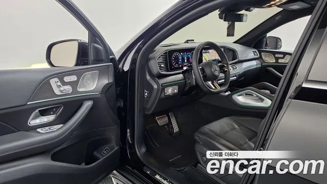 Mercedes-Benz GLE-Class — Фото автомобиля 15