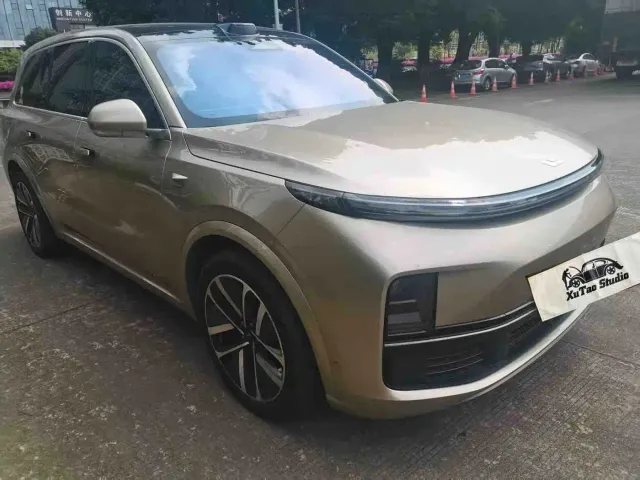 Li Auto L9 — Фото автомобиля 3