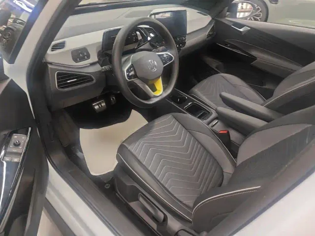 Volkswagen ID.3 — Фото автомобиля 14
