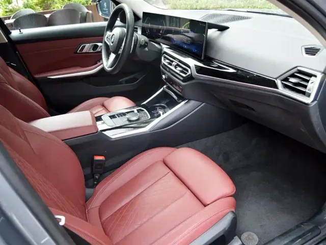 BMW BMW 3 Series 2024 320i M Sport Package — Фото автомобиля 16
