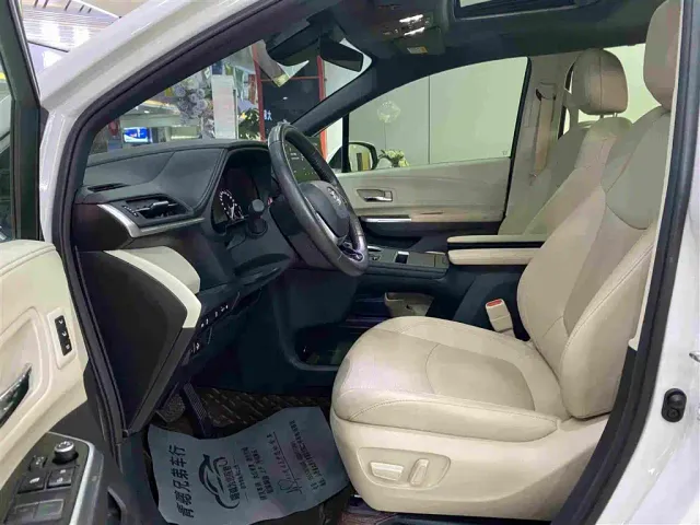 Toyota Granvia — Фото автомобиля 6