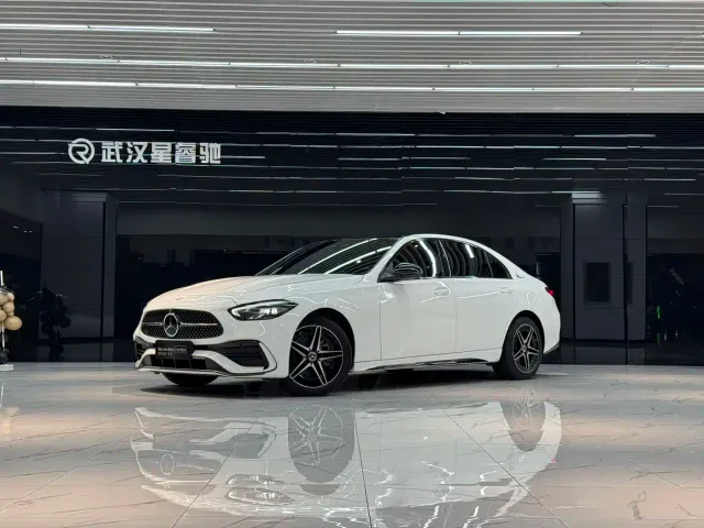 Mercedes-Benz C-Class — Фото автомобиля 2