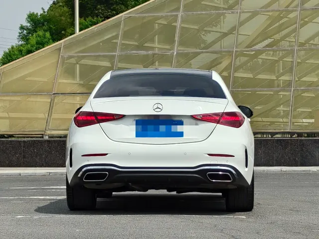 Mercedes-Benz C-Class — Фото автомобиля 13