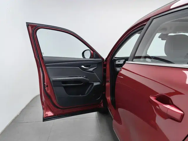 Qoros 7 — Фото автомобиля 8