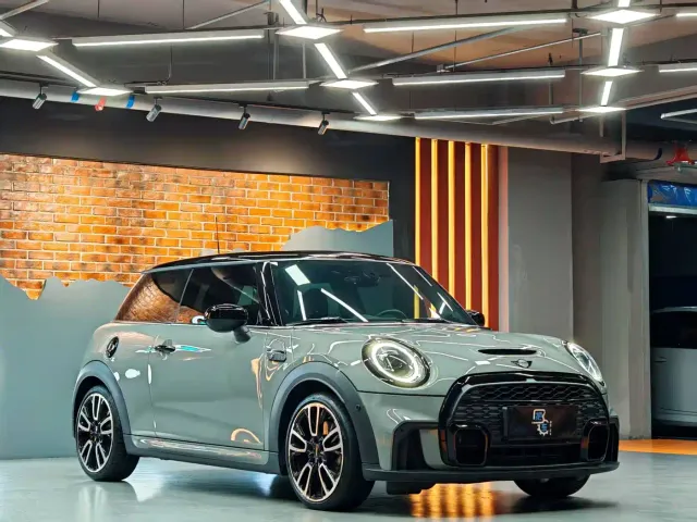 MINI Hatch — Фото автомобиля 4