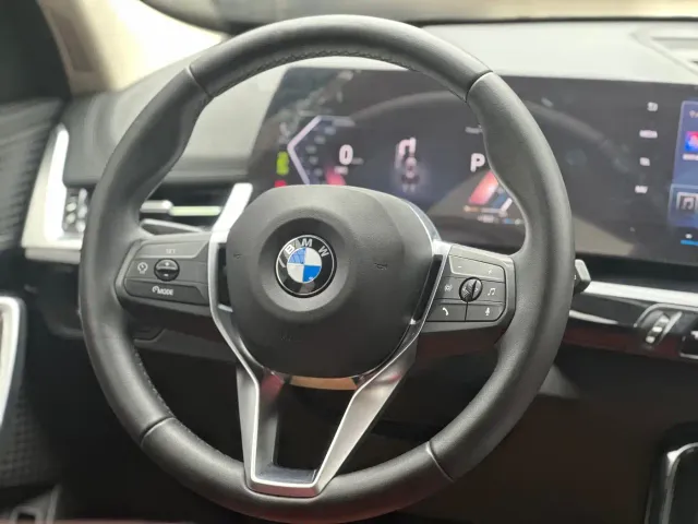 BMW X1 — Фото автомобиля 15