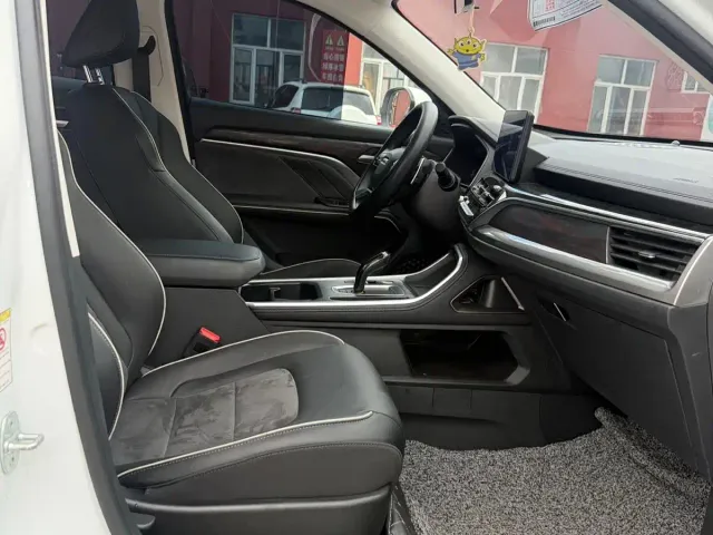 Haval H6 — Фото автомобиля 9