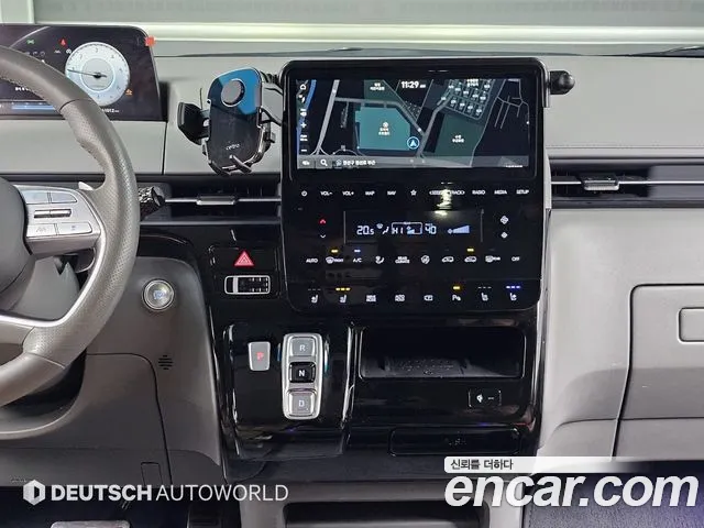 Hyundai Staria Staria 4WD Lounge 9 мест — Фото автомобиля 14