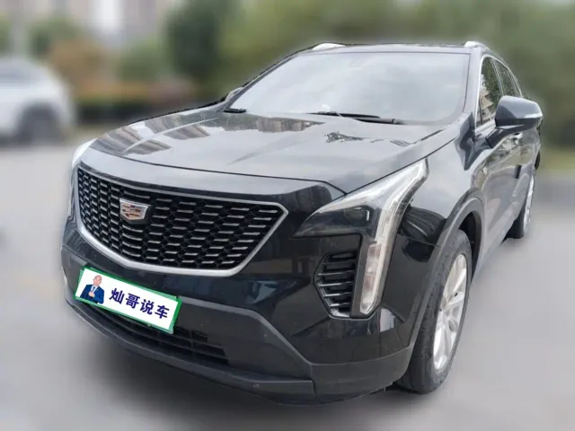 Фотография автомобиля — Cadillac XT4