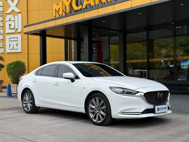 Mazda Atenza 2021 Model 2.5L Blue Sky Premium Edition — Фото автомобиля 3