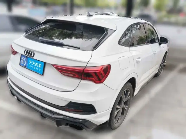 Audi Q3 Sportback — Фото автомобиля 2