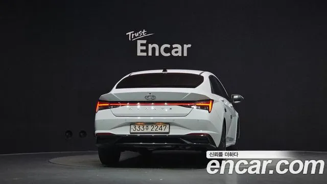 Hyundai Avante CN7 — Фото автомобиля 4