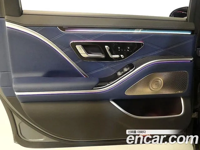 Mercedes-Benz S-Class — Фото автомобиля 17