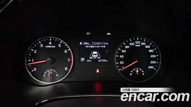 Kia Seltos — Фото автомобиля 11